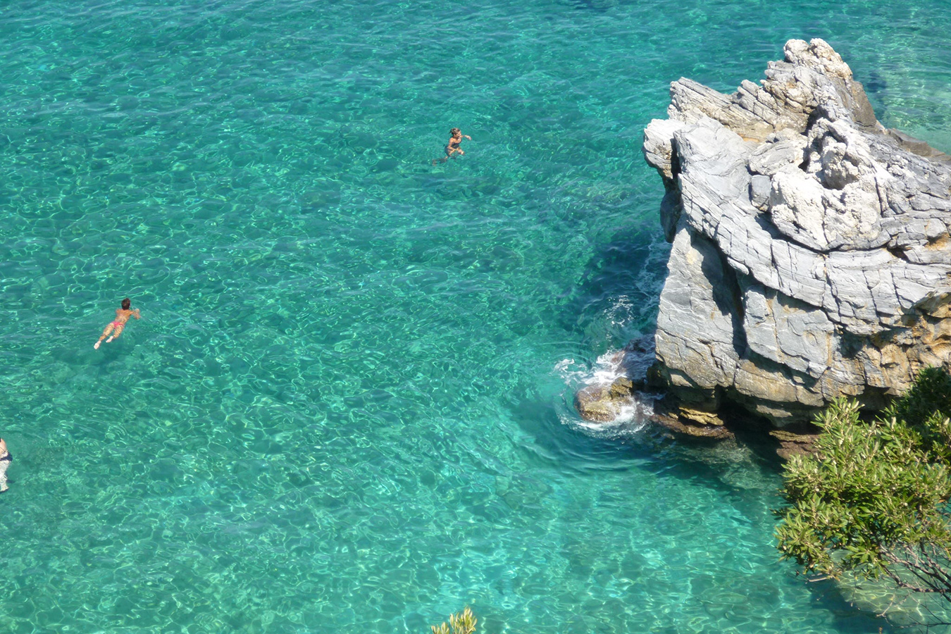 Strand von Milapotamos im Nordosten (Ägäisseite)